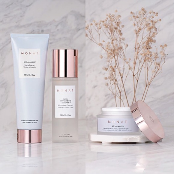 NEW Be Balanced Skin Care OILY/ COMBINATION SKIN - Picture 1 of 1